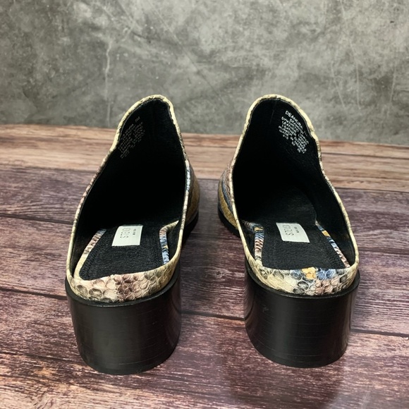 Steve Madden ~ Deandra Snakeskin Embossed Mule - Picture 5 of 12